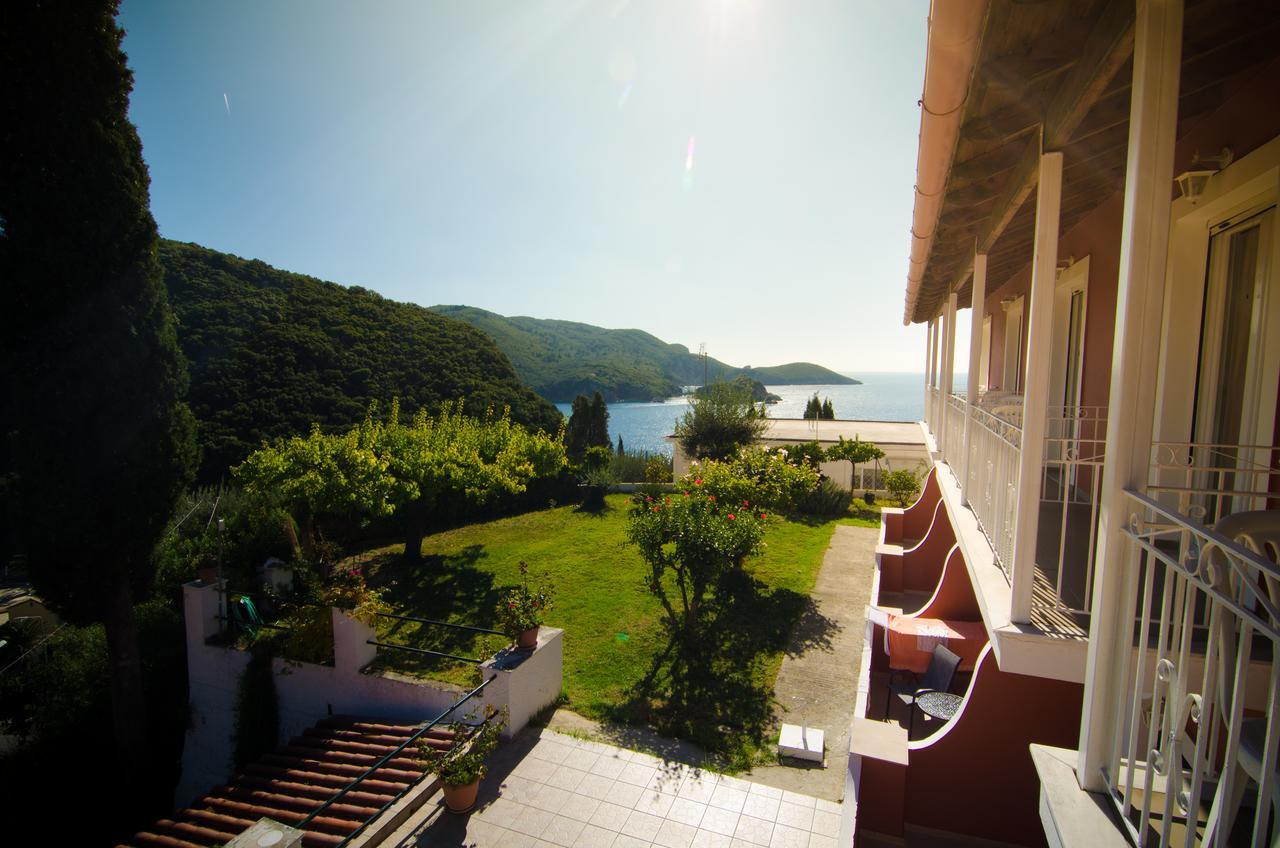 Noufaro Apartment Paleokastritsa Bagian luar foto